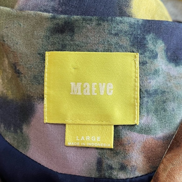 Multicolor Abstract Print Dress - Picture 9 of 9